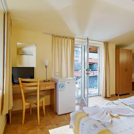 酒店 Complex Duni 3*