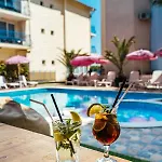 酒店 Complex Duni 3*