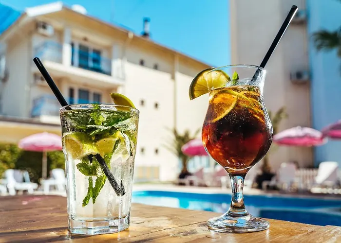 Ξενοδοχείο Complex Duni 3*